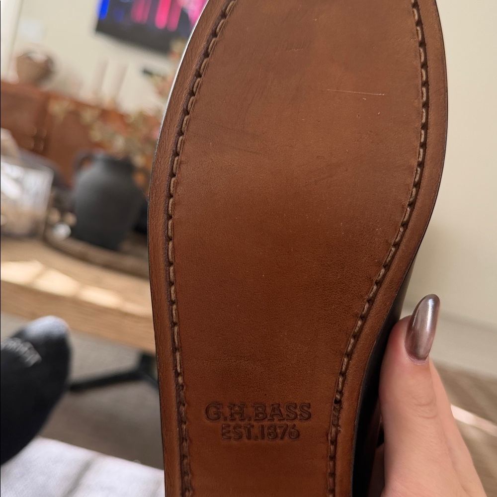 Women’s G.H bass Black Leather Loafers - Picture 6 of 6